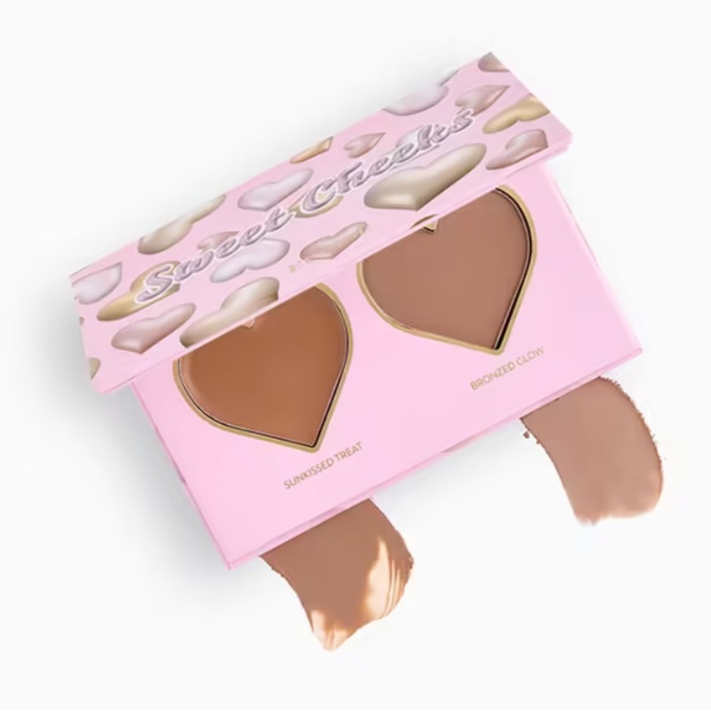 ❤️⭐ Sweet Cheeks Bronzing Palette in Sunkissed Treat & Bronzed Glow - Picture 2 of 6